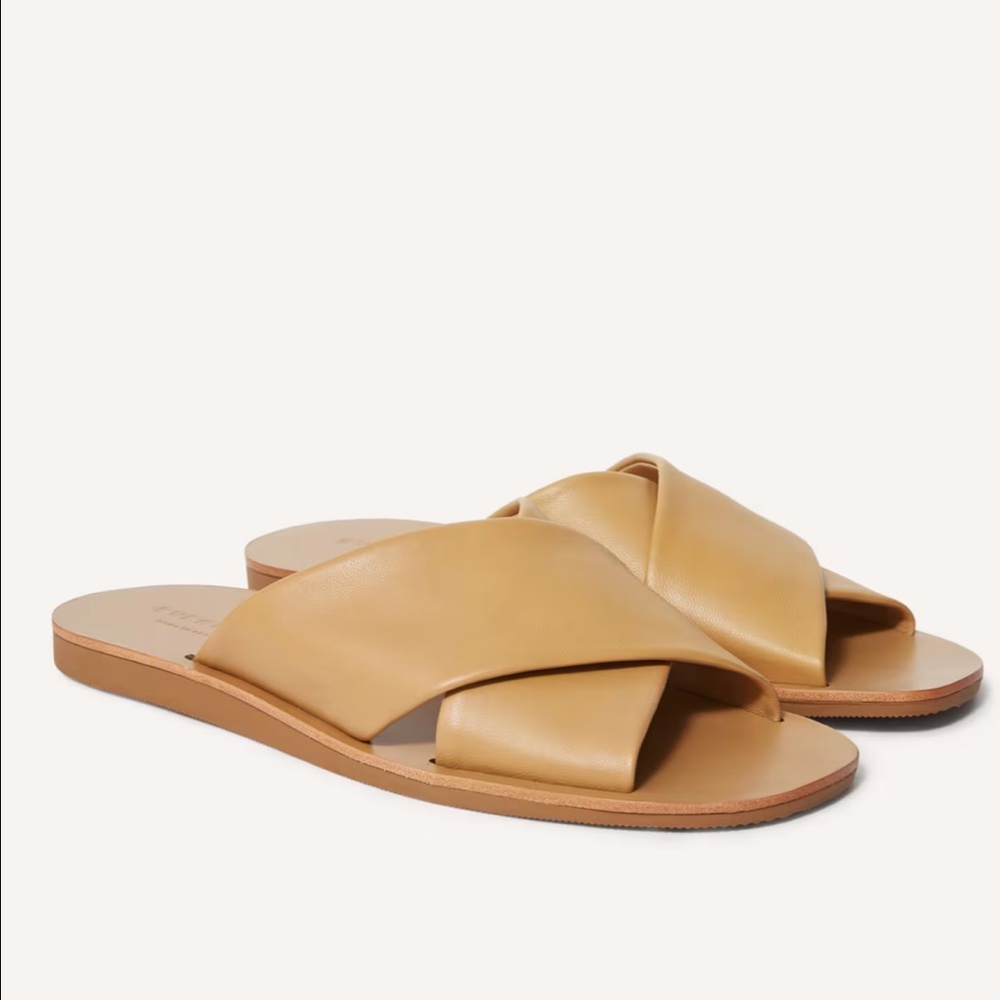 Everlane The Day Crossover Sandal - size 7.5
